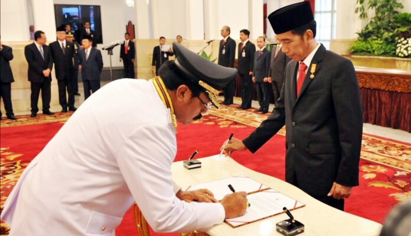Pelantikan Gubernur Kepri depenitif Nurdin Basirun oleh Presiden RI Joko Widodo